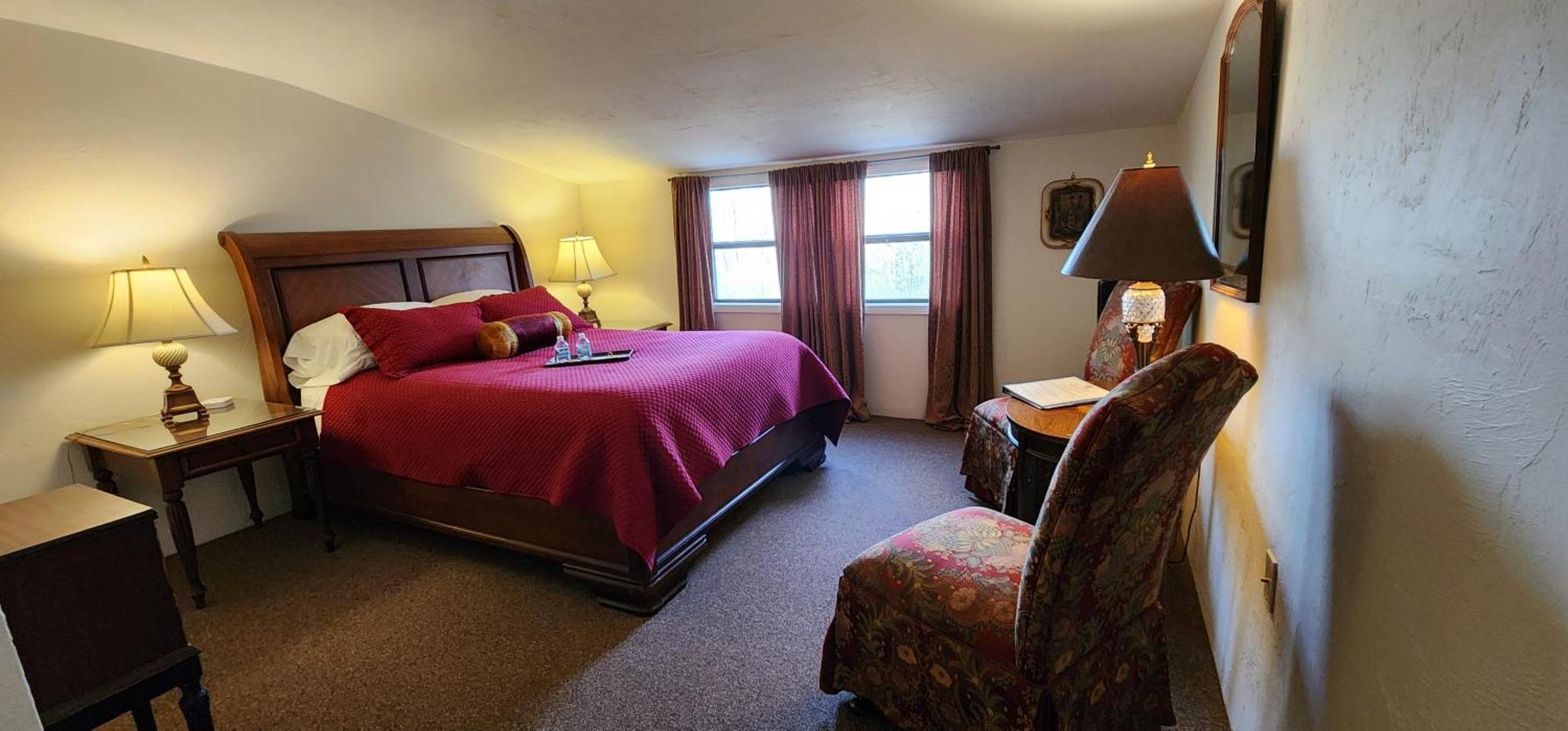 Lodge Lily Creek
