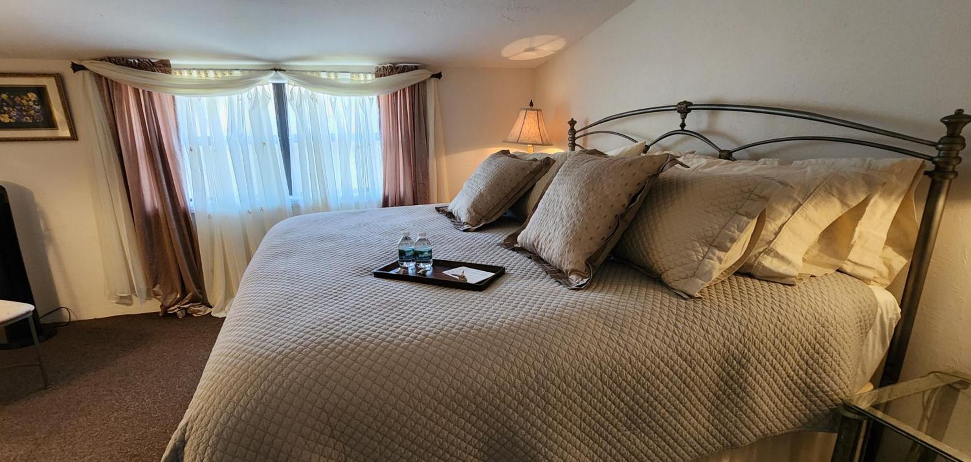 Lily Creek Lodge